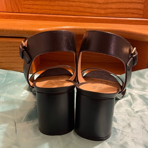 Naturalizer N5Contour Women’s Heel Sandals Size 7W - Picture 9 of 10